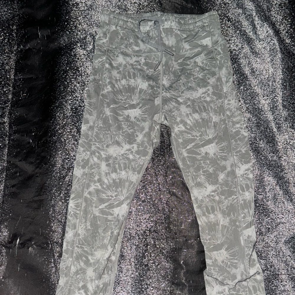 Size 4. Active wear.$16+shipping